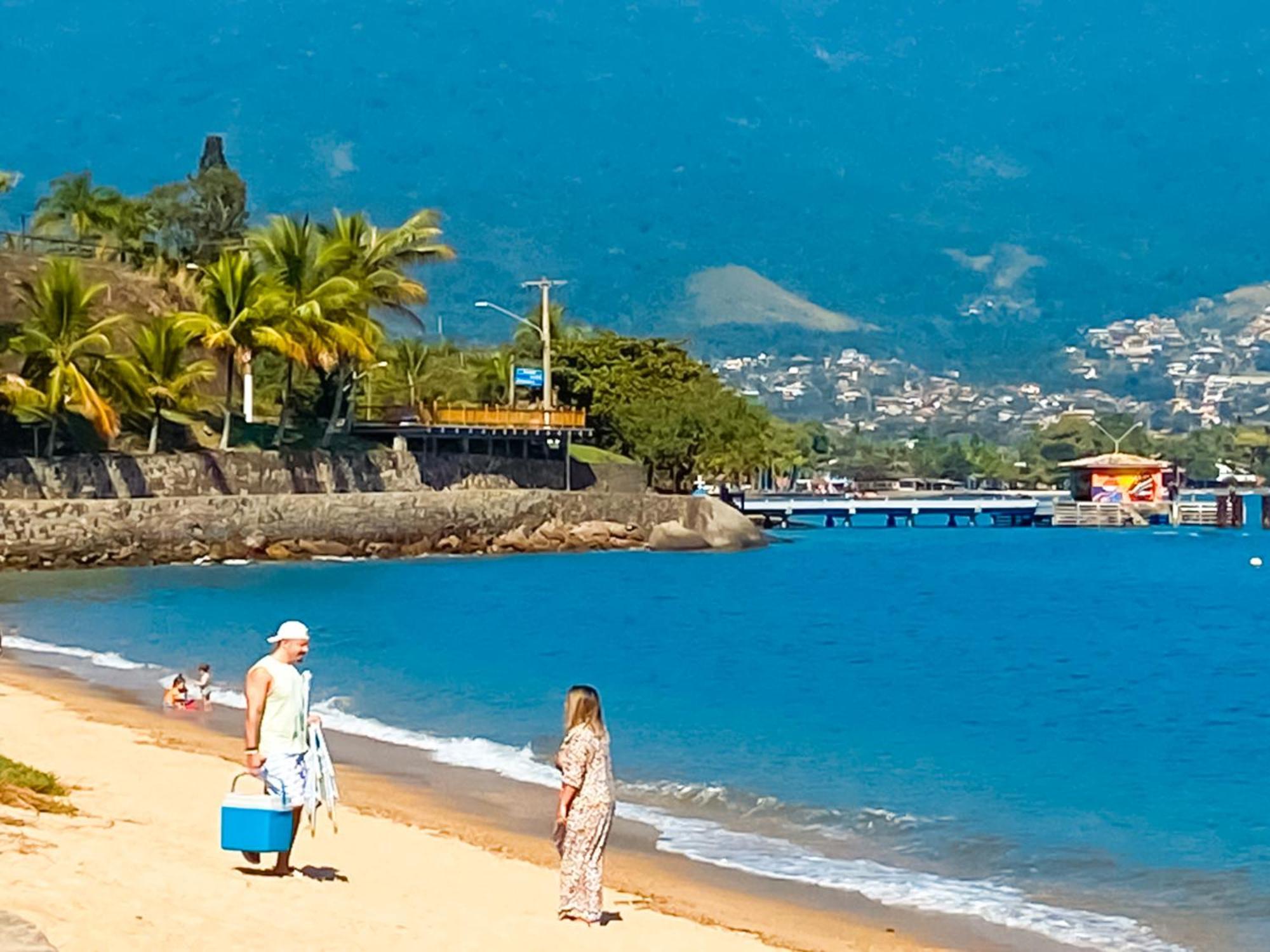 Aporan 4* Ilhabela